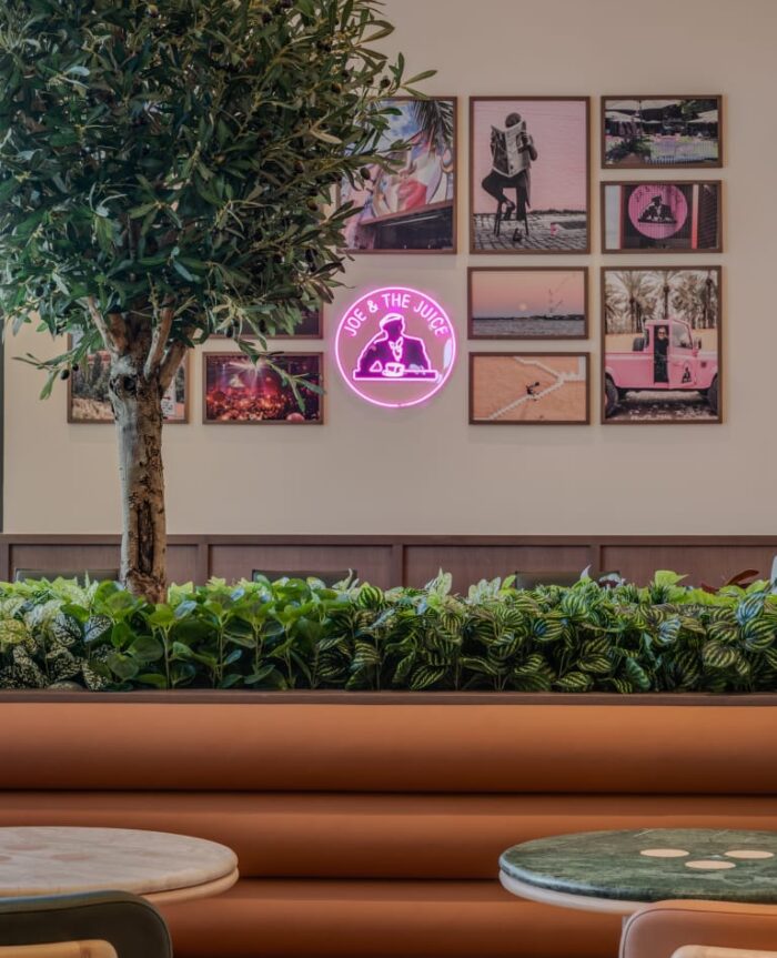 Noya Plaza